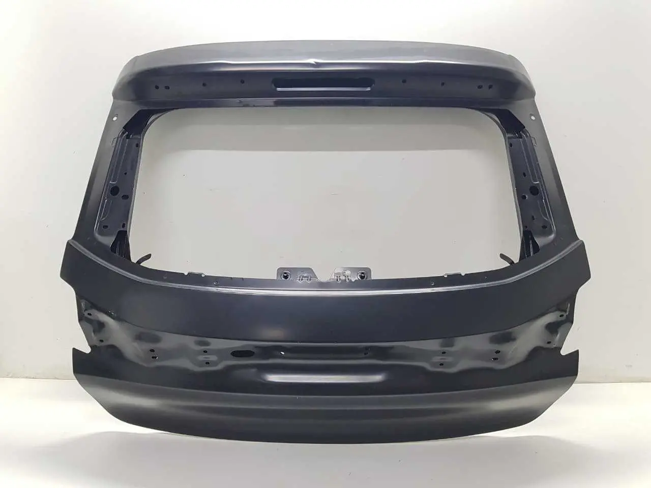 TAMPA TRASEIRA PORTA MALAS PEUGEOT 208 2020 A 2025