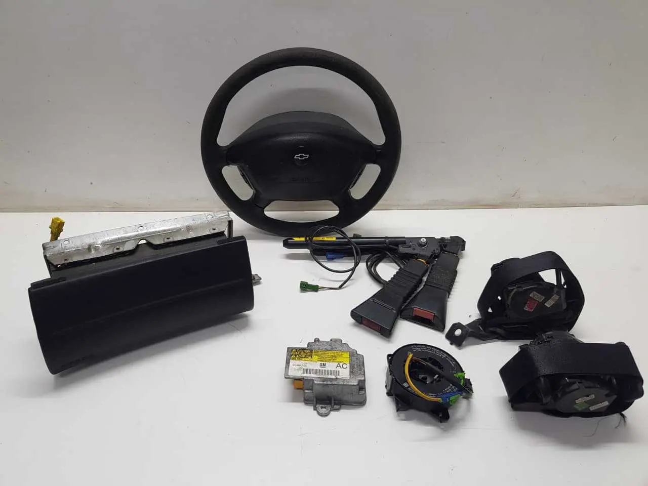 TAMPA VOLANTE CAPA PAINEL VECTRA 2001 2002 2003 2004 2005
