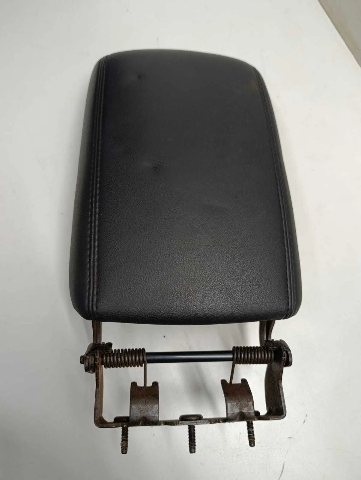 Apoio Braço Console Central Cadillac Srx 2011 2012 Original