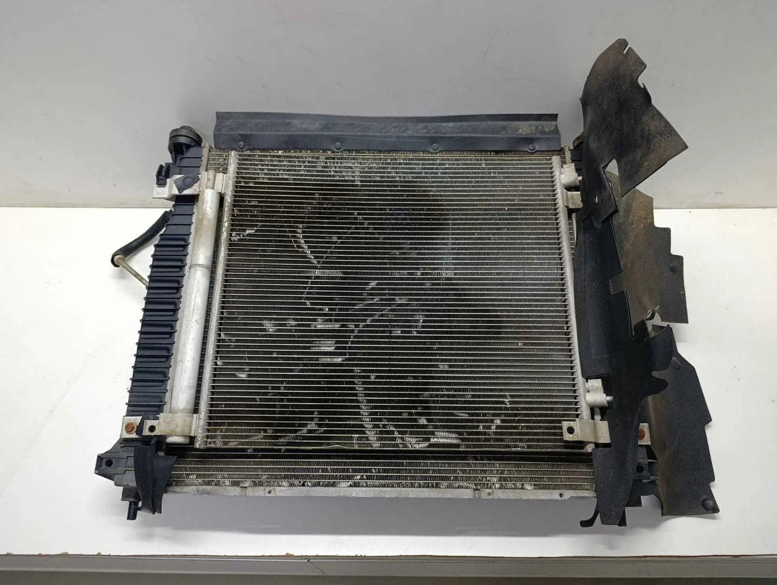 Kit Radiador Cadillac Srx V6 2011 Original 20926497