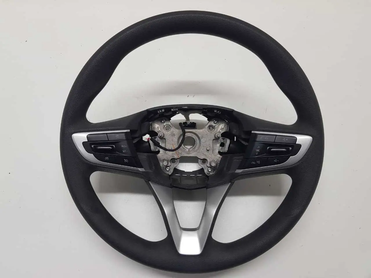 VOLANTE DIREÇÃO MULTIFUNCIONAL CHEVROLET TRACKER 2021 A 2025