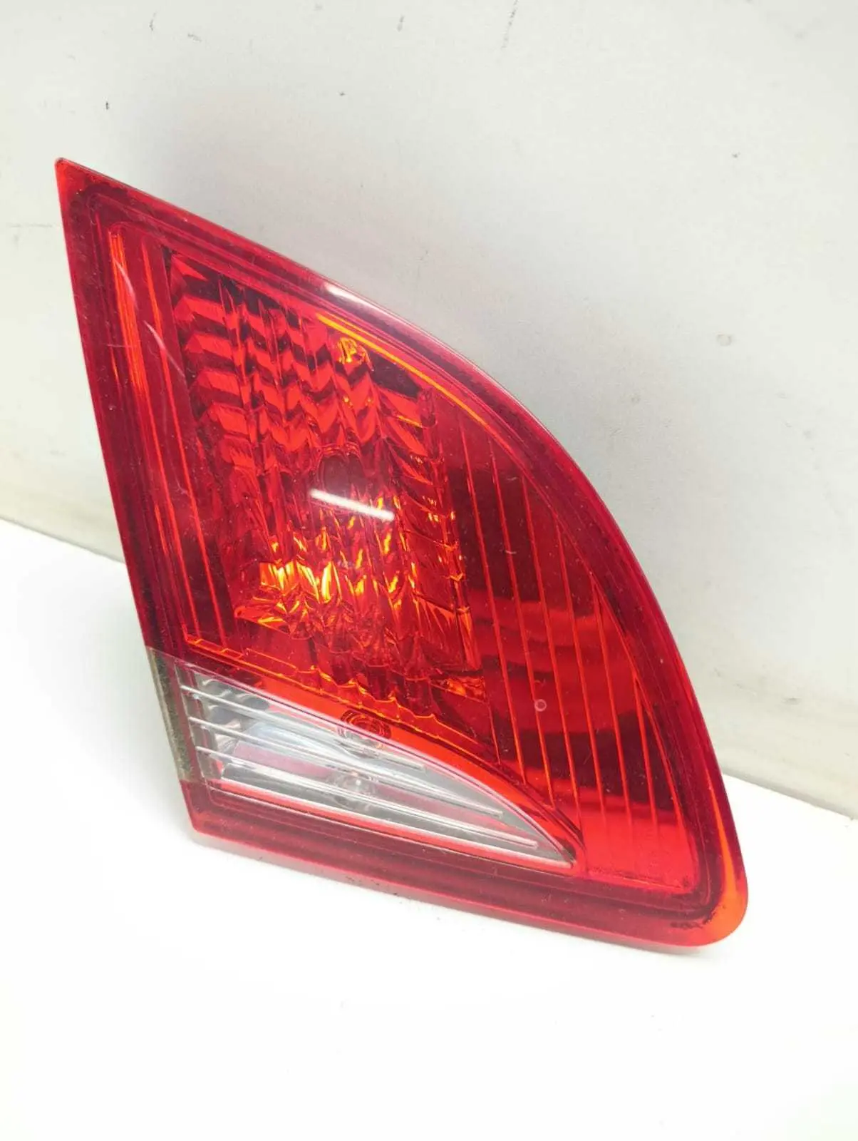 Lanterna Esquerda Tampa Traseira Peugeot 408 2011 2012 2013