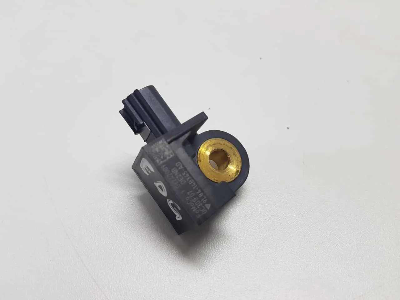 SENSOR DIANTEIRO FORD FUSION 2009 2010 2011 2012