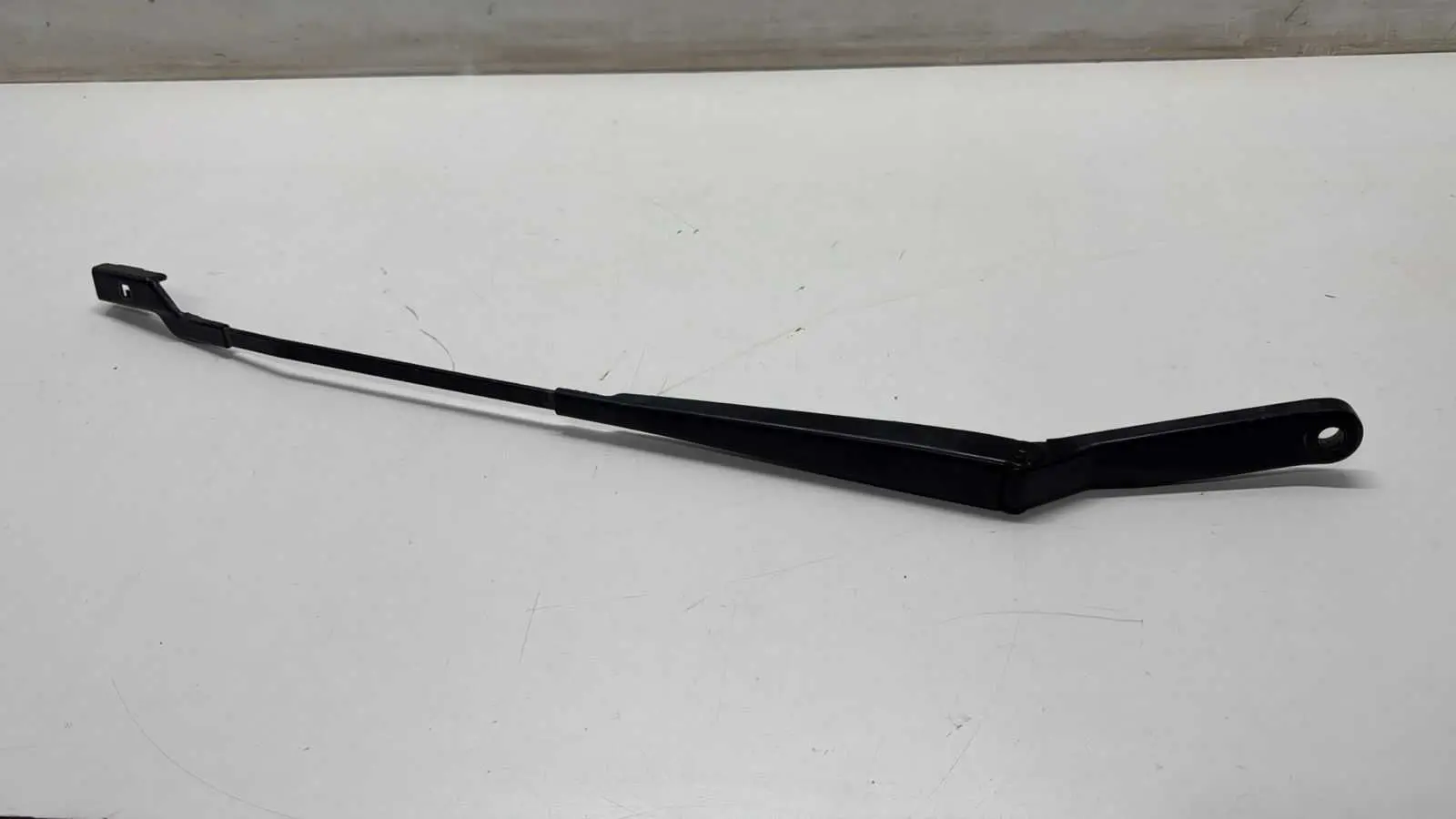 BRAÇO LIMPADOR ESQUERDO PEUGEOT 308 E 408 2012 A 2018