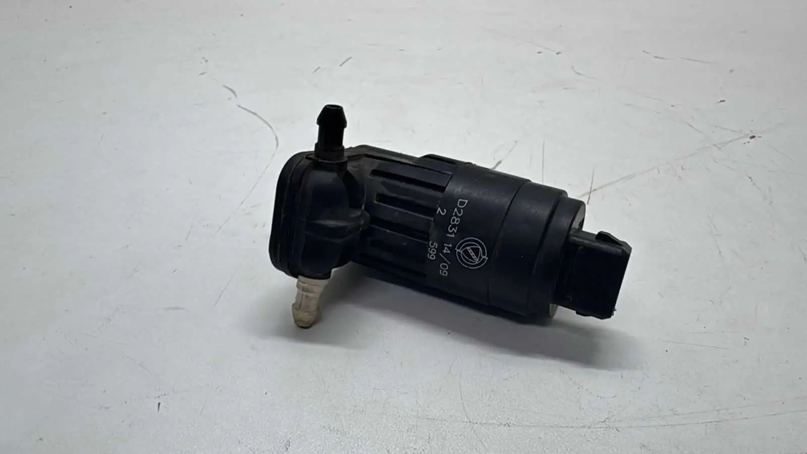 MOTOR ESGUICHO LIMPADOR PARABRISA FIAT 500 2008 A 2017