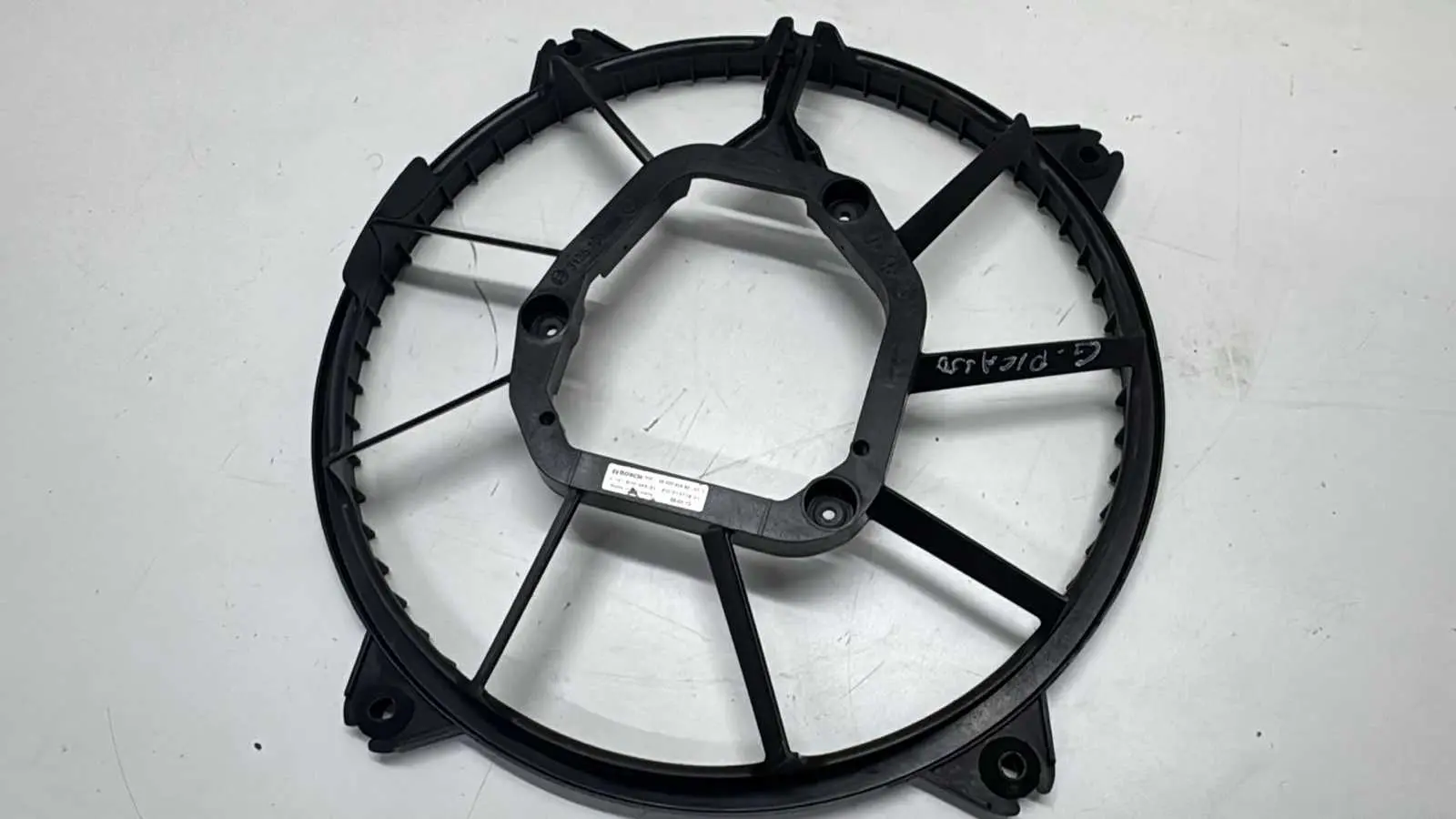 Defletor Suporte Ventoinha Radiador Citroen C4 Picasso 2009