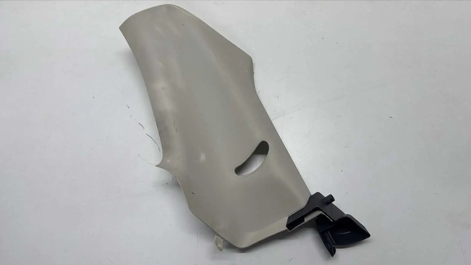 SUPORTE BAGAGITO LADO DIREITO FIAT 500 2008 A 2015