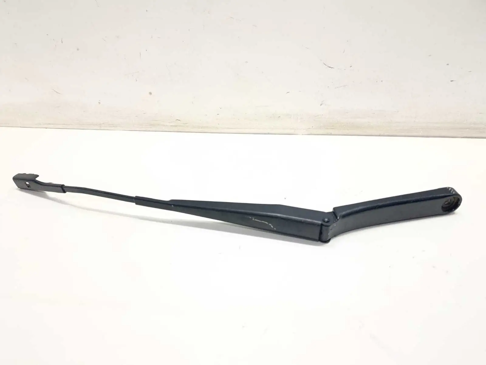 Braço Limpador Parabrisa Esquerdo Jetta 2011 2012 2013 2014