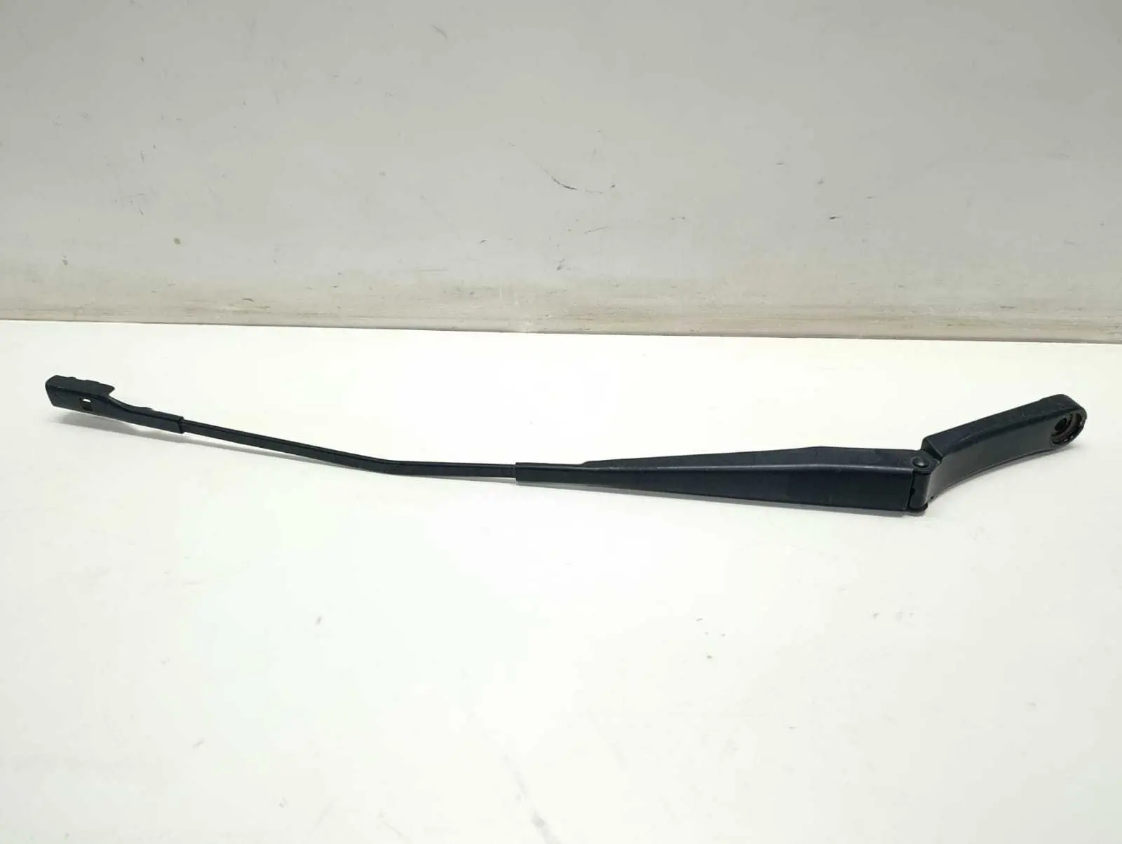 Braço Limpador Parabrisas Direito Jetta 2011 2012 2013 2014