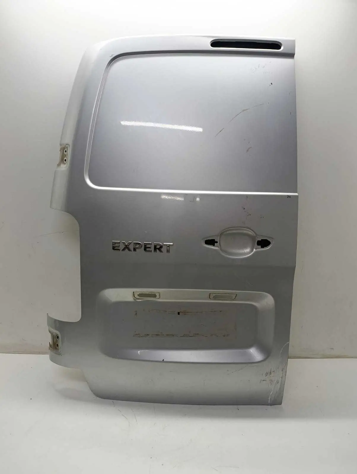 Porta Tampa Traseira Esquerda Jumpy Expert Scudo 2016 a 2025